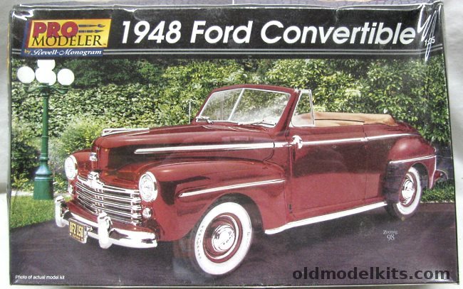Monogram 1/24 1948 Ford Convertible Pro Modeler - Stock or Street Rod, 85-5952 plastic model kit